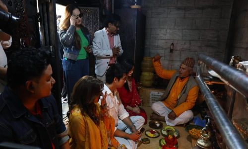 जेरी अन टपको शुभमुहुर्त सम्पन्न, अनमोल र जसिताले स्क्रिन शेयर गर्ने
