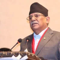 पुष्पकमल दाहालका कारण नेपाली कम्युनिष्ट पार्टीभित्र भाँडभैलो, पार्टी अस्तब्यस्त