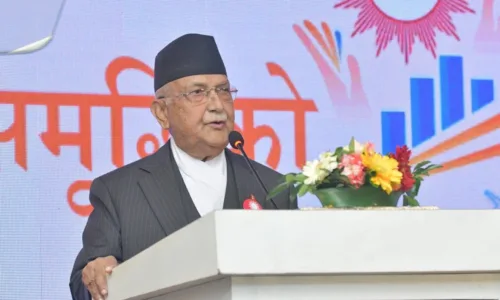 एमालेद्वारा श्रमिकको न्यूनतम पारिश्रमिक २५ हजार पुरयाउने घोषणा