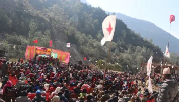 जनयुद्ध दिवशको मञ्चबाट पुष्पकमल दाहालको चुनाव प्रचार