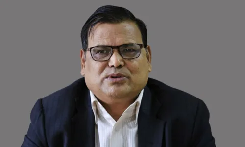 नेपाली कम्युनिष्ट पार्टीका नेता महराद्वारा राजनीतिबाट सन्यास
