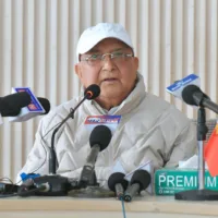 एमालेका अध्यक्ष केपी ओली र नेपाली कांग्रेसका नेता रमेश लेखक हिरासत मुक्त, सरकार पूर्वाग्रही ठहर