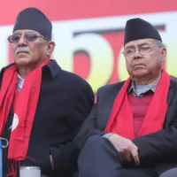 नेपाली कम्युनिष्ट पार्टीमा पुष्पकमल दाहाल र माधव नेपालको राजीनामाको माग बढ्दो