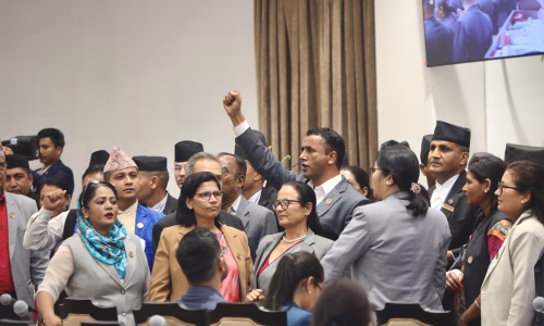 आज पनि संसदको अवरोध कायमै, प्रधानमन्त्रि र अर्थमन्त्रिको बिरोध जारी, केहीबेर मौन धारण