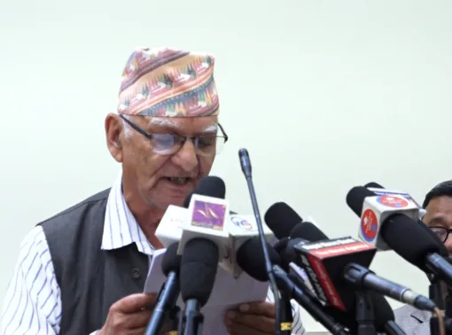 राजमोका अध्यक्ष केसीद्वारा संविधान संशोधनगर्दा संघीय शासन हटाउनुपर्ने दाबि