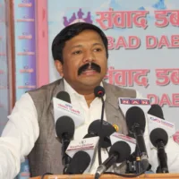 सुकुम्बासीहरु चरणबद्ध आन्दोलनमा, राजमार्ग ठप्पपार्ने घोषणा